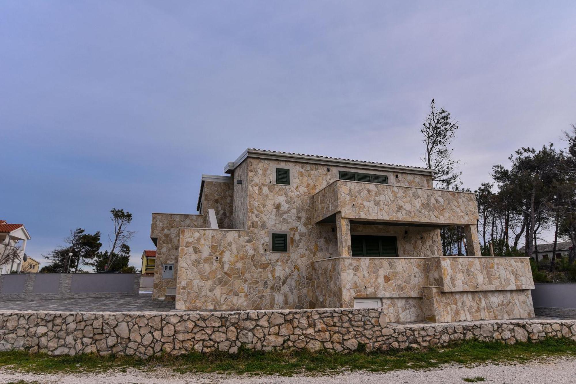 Apartments Sana Vir Dış mekan fotoğraf